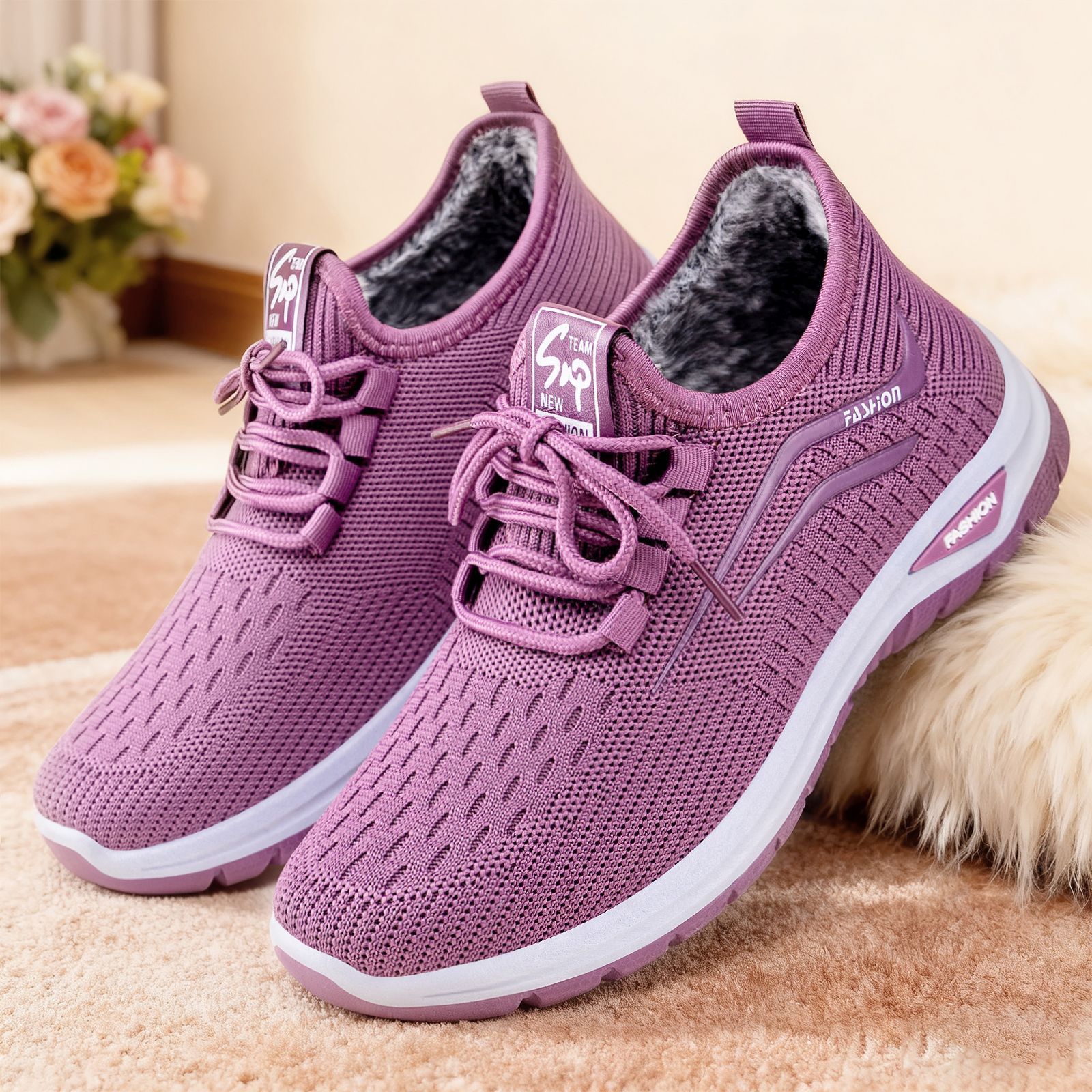 Zapatos de algodón de invierno para mujeres más veludo y grueso zapatos de caminar nuevos zapatos de mujer poco profundos al aire libre botas de nieve de algodón caliente