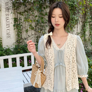 Plus size women's loose crocheted woven vest 2023summer new chubby girl vest hollow out outer cardigan fashion