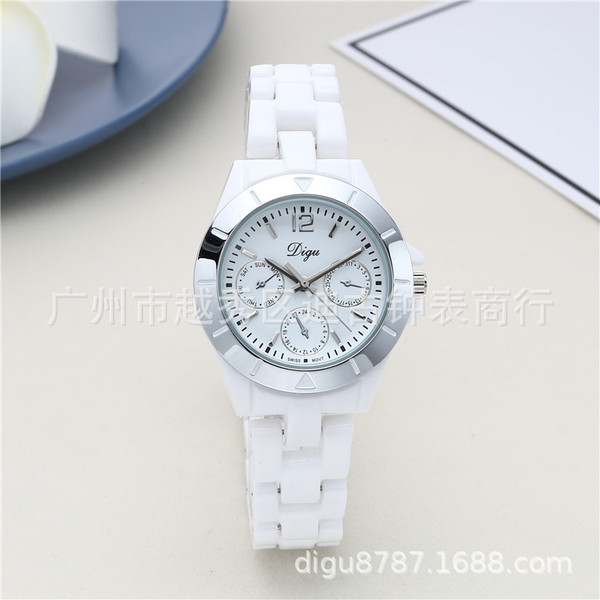 Fashionable trend quartz white elegant swiss watch