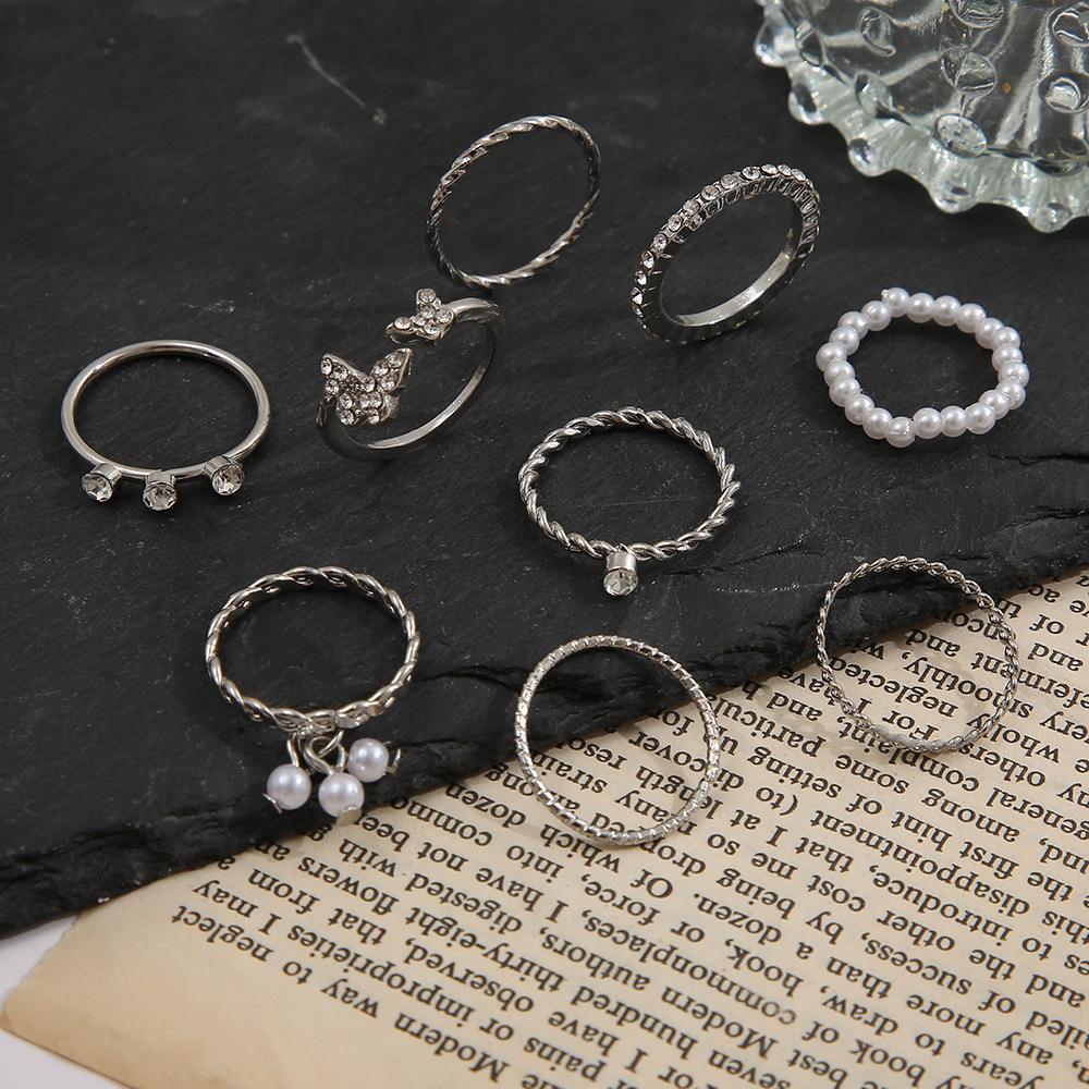 Fashion Geometric Alloy Plating Rhinestones Pearl Rings
