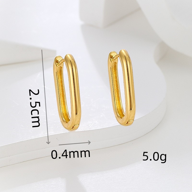 Labret piercing jewelry detail image