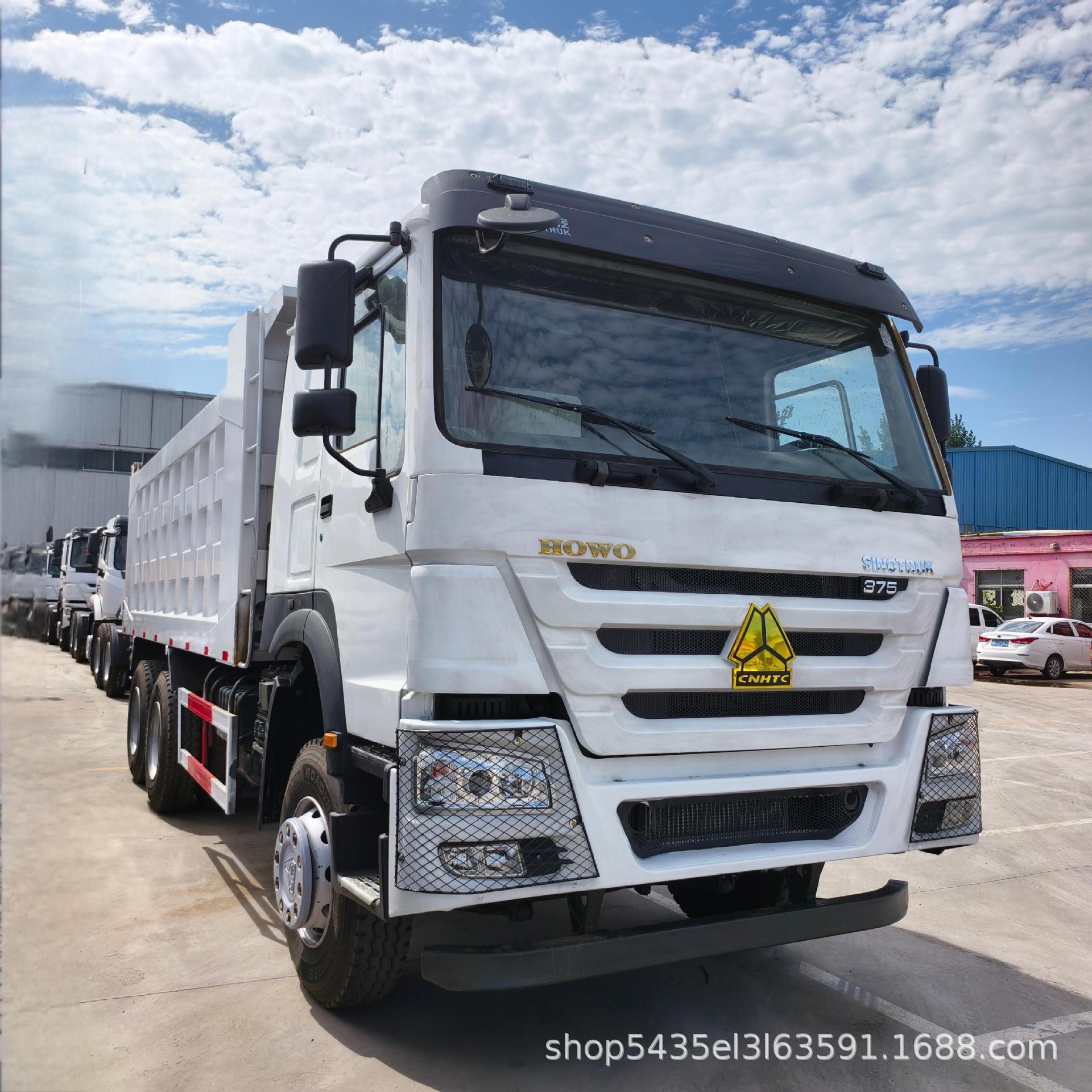 Manufacturer Howo Construction Dump Truck 371HP Rear Dump 8-Wheel Dump Truck Tractor Head Rear Dump