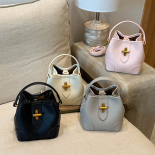 Retro fuchsia universal handheld shoulder bag, South Korea, high-quality style