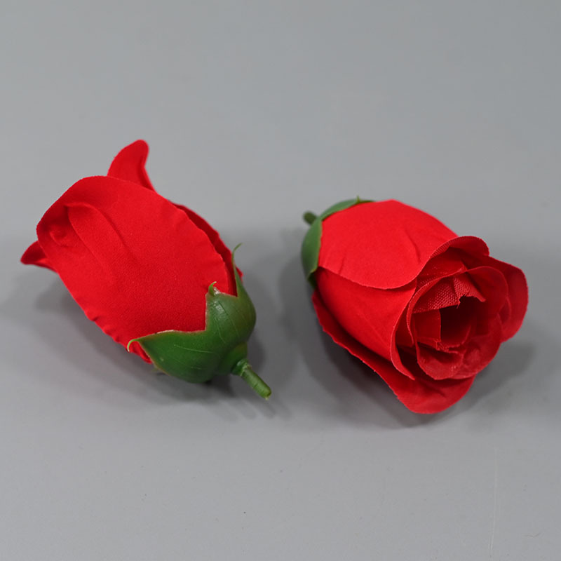 Fábrica al por mayor rosa imitación semiacabado tela de terciopelo brotes de primavera flores con agujeros de núcleo recto arreglos de flores DIY accesorios hechos a mano