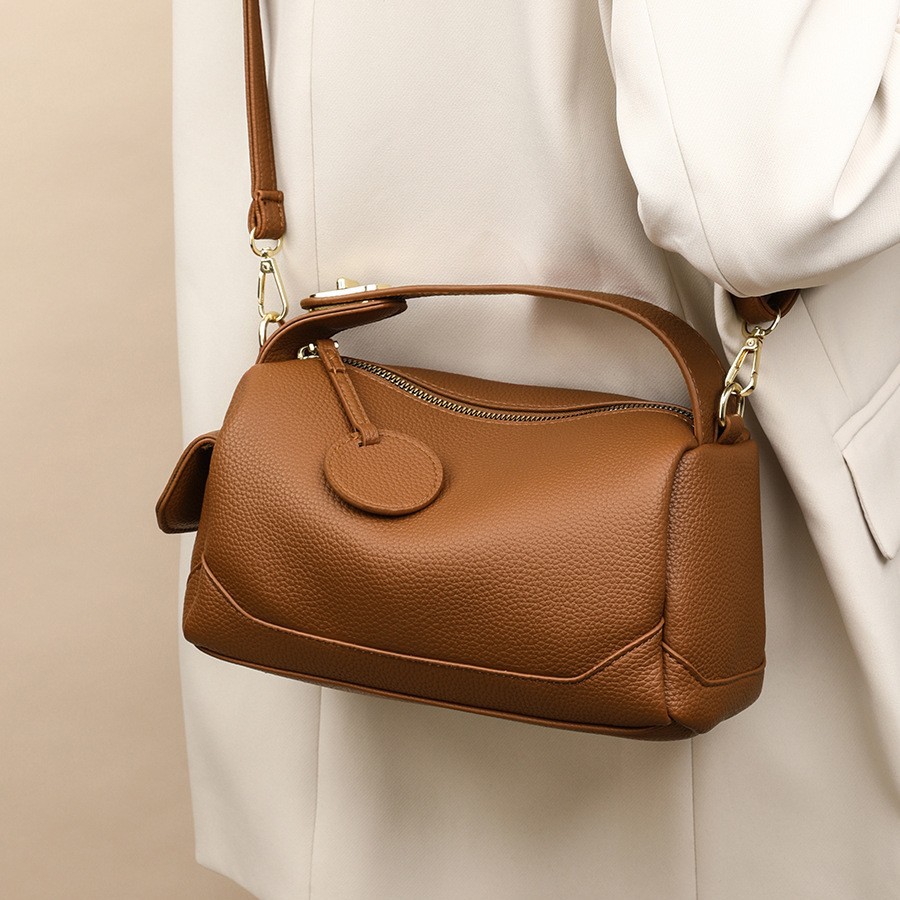 New Large Capacity Women's Luxury Soft Leather Commuter Bag - Niche Pillow Bag European Style Handbag & Crossbody Bag - Thumbnail 4