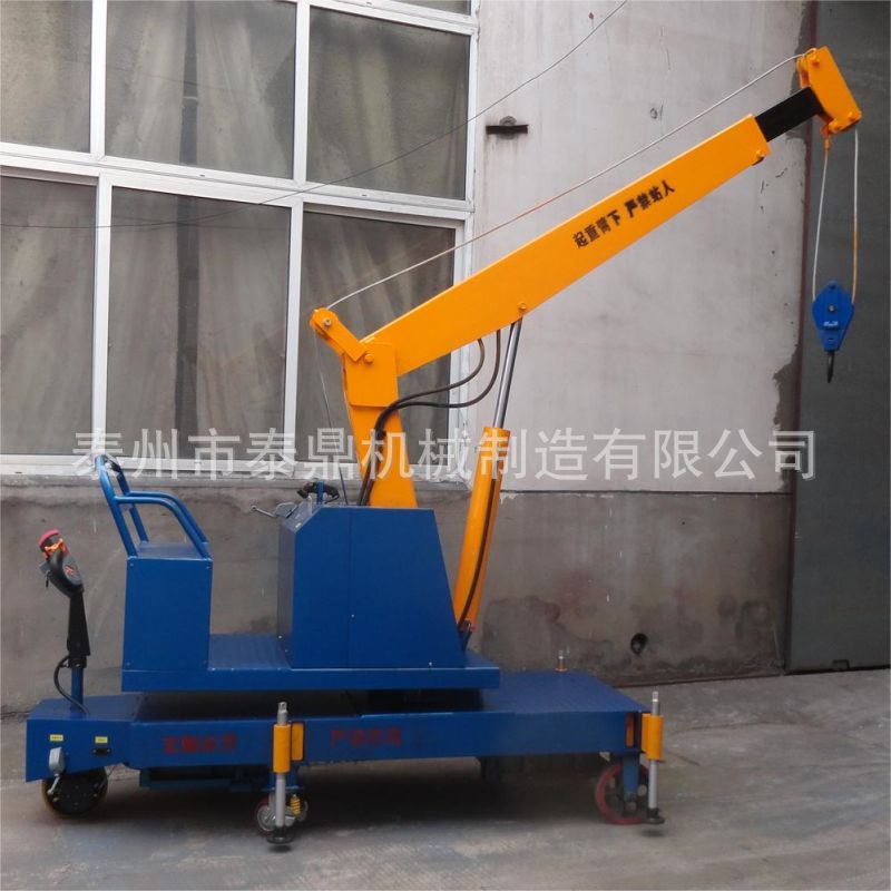 全自动旋转吊车 新颖移动灵活 吊装平稳 工作安全可靠