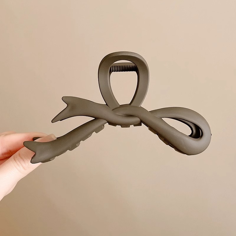 Clip de agarre de alta calidad 2025 nuevo clip para el cabello de alta gama clip para el cabello horquilla grande en la parte posterior de la cabeza clip de tiburón tocado femenino