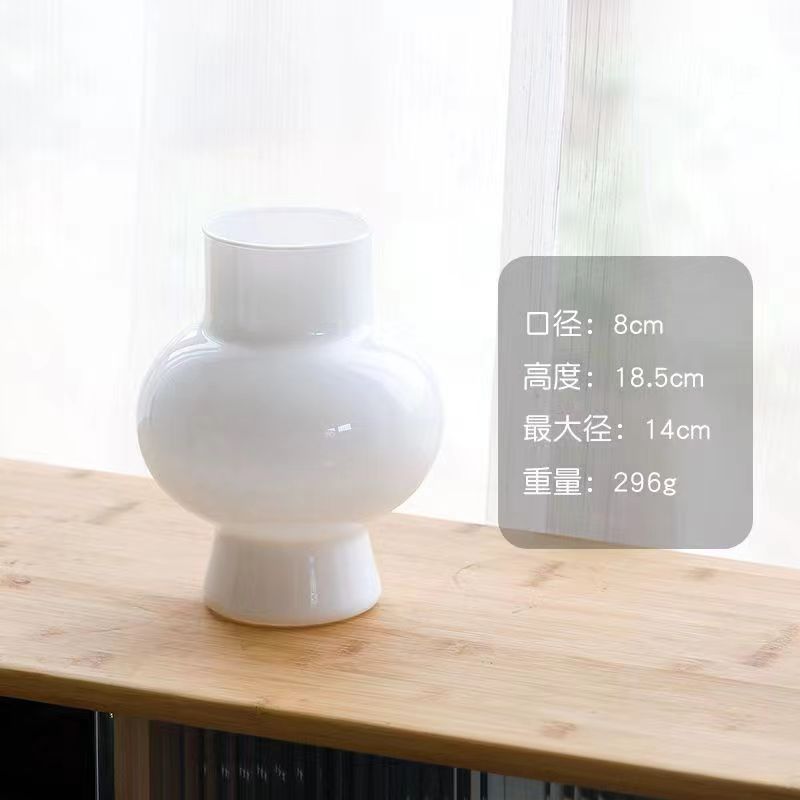 Decoración de alta sensación de nicho popular en línea pequeño adornos floral sala de estar acuoso transparente simple jarrón de vidrio