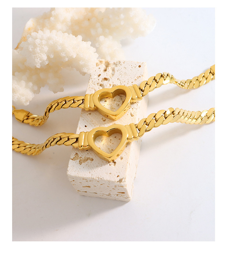 Fashion Heart Shape Titanium Steel Plating Bracelets 1 Piece