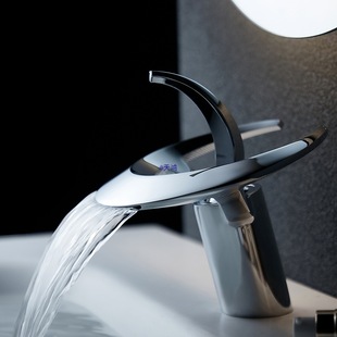 ���lԡ�����ٲ�ˮ���^���ȫ�~�Ƶ�����l���gԡ��ϴ�ֳ�