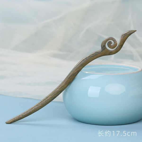Chinese hairpin green sandalwood