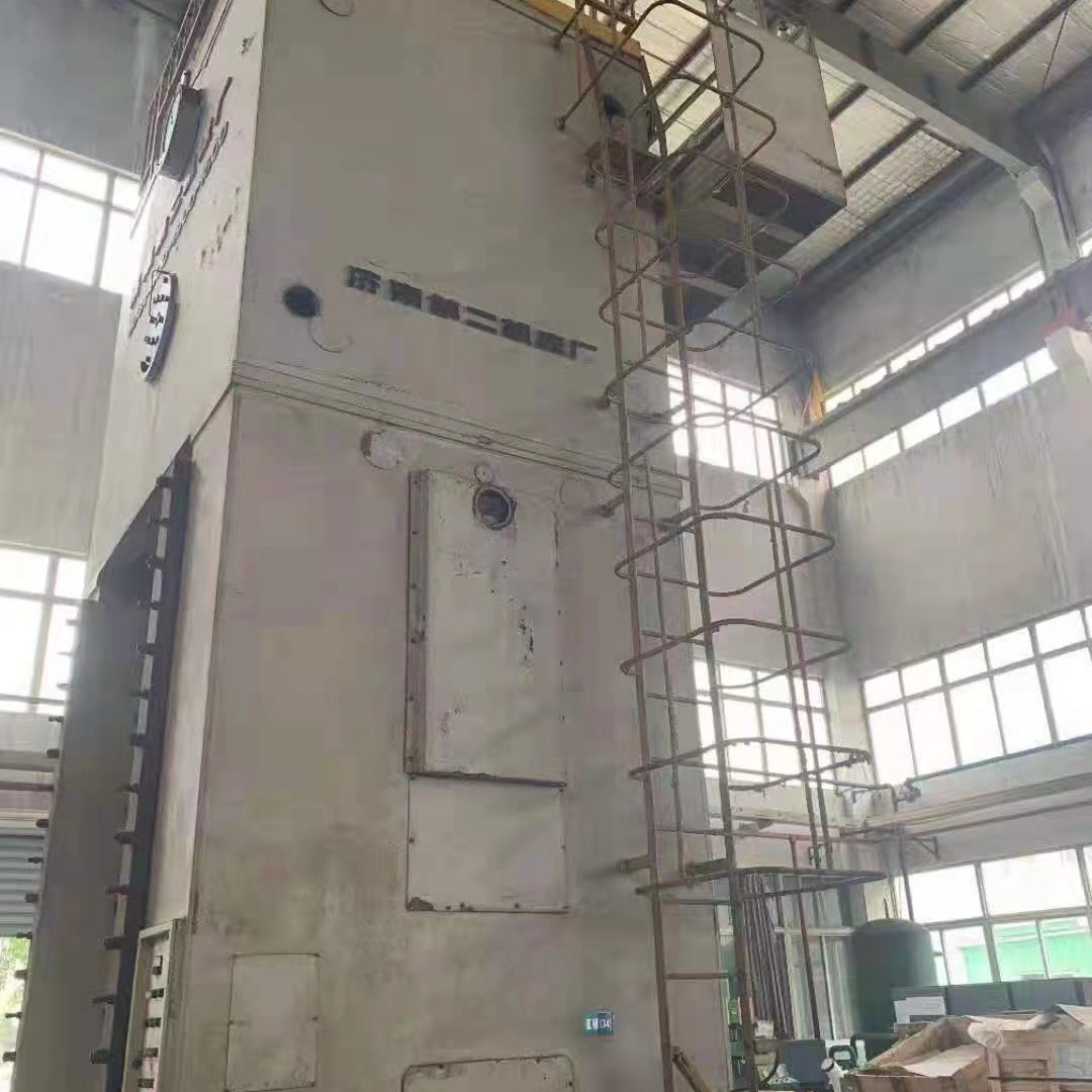 在位出售：济南第二机床厂，济二机JD31-800冲床