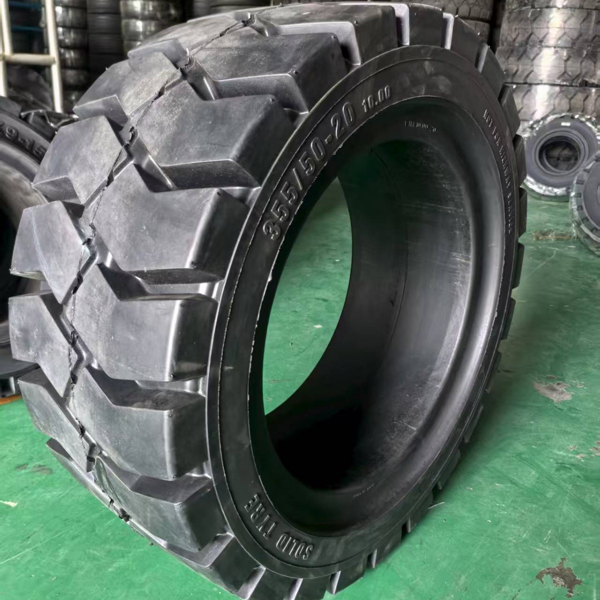 隧道双头车实心轮胎管片运输车轮胎桥梁车轮胎355/50-20实心轮胎