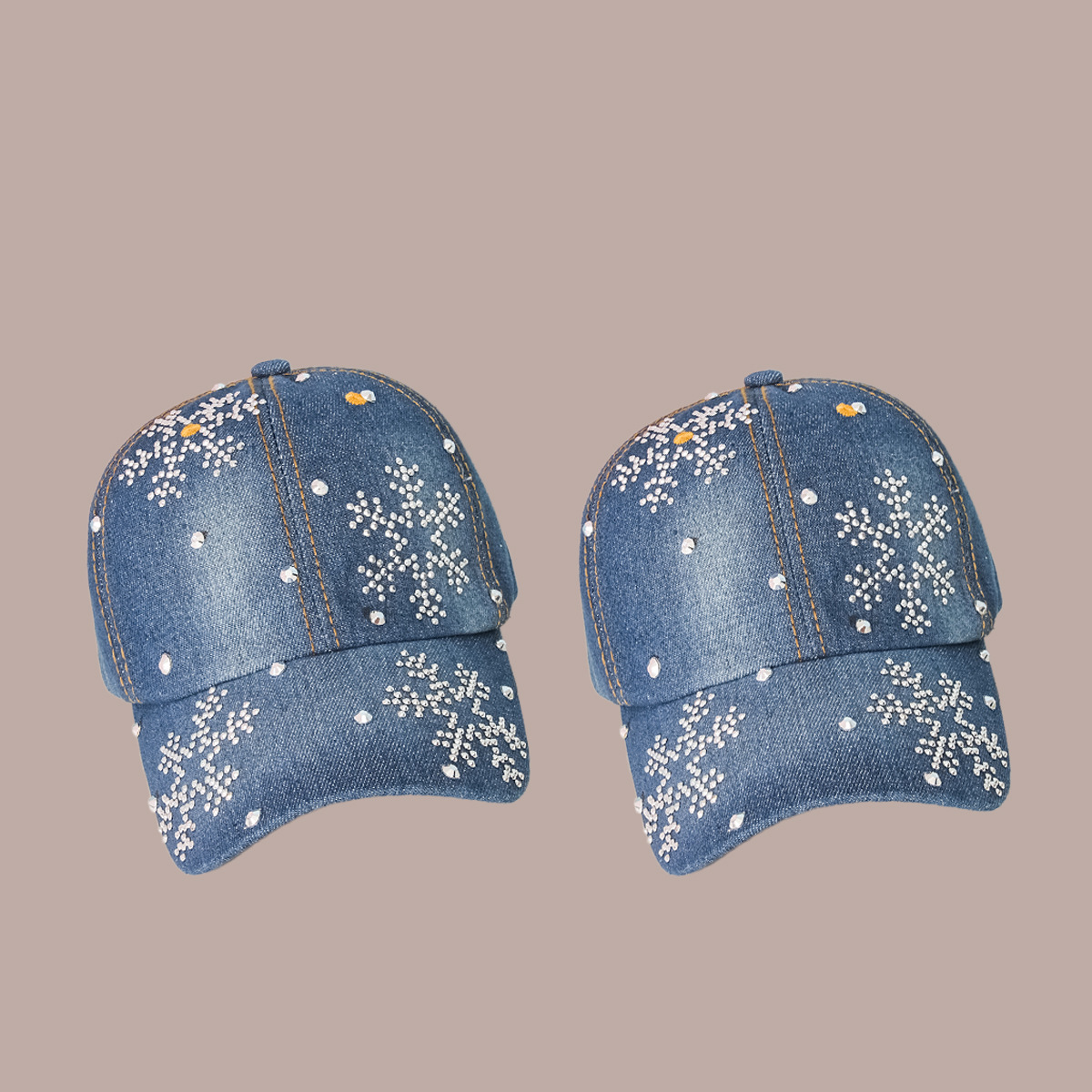 Gorra de béisbol con diseño de copo de nieve y diamantes NSTQ55479