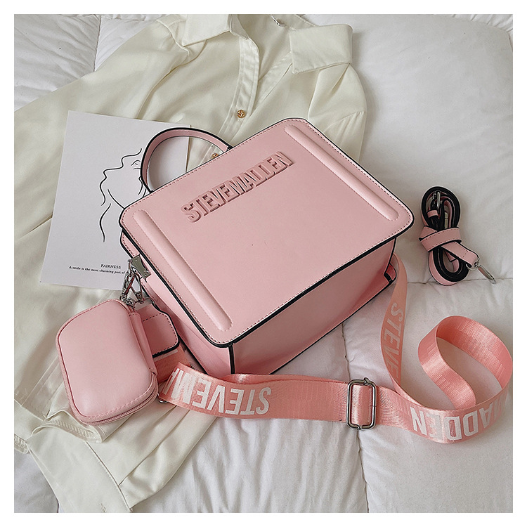 IMG_9869_20220527_035705_