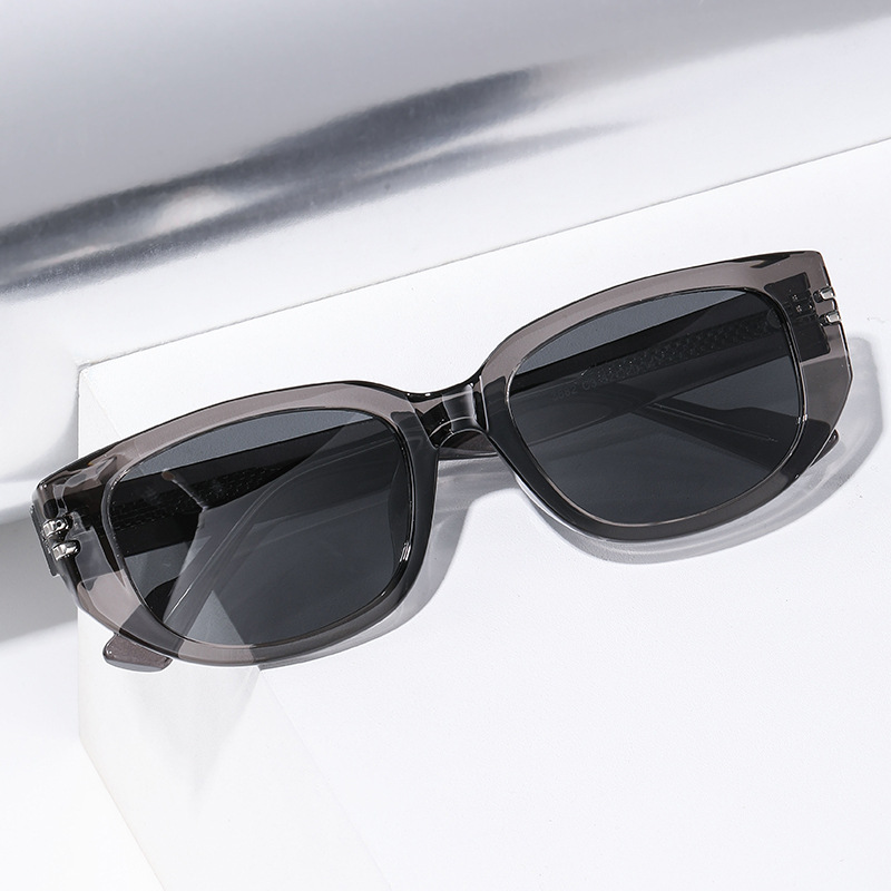 Polarized Cat Eye Sunglasses For Women Small Frame Acetate Shades_voghion.com