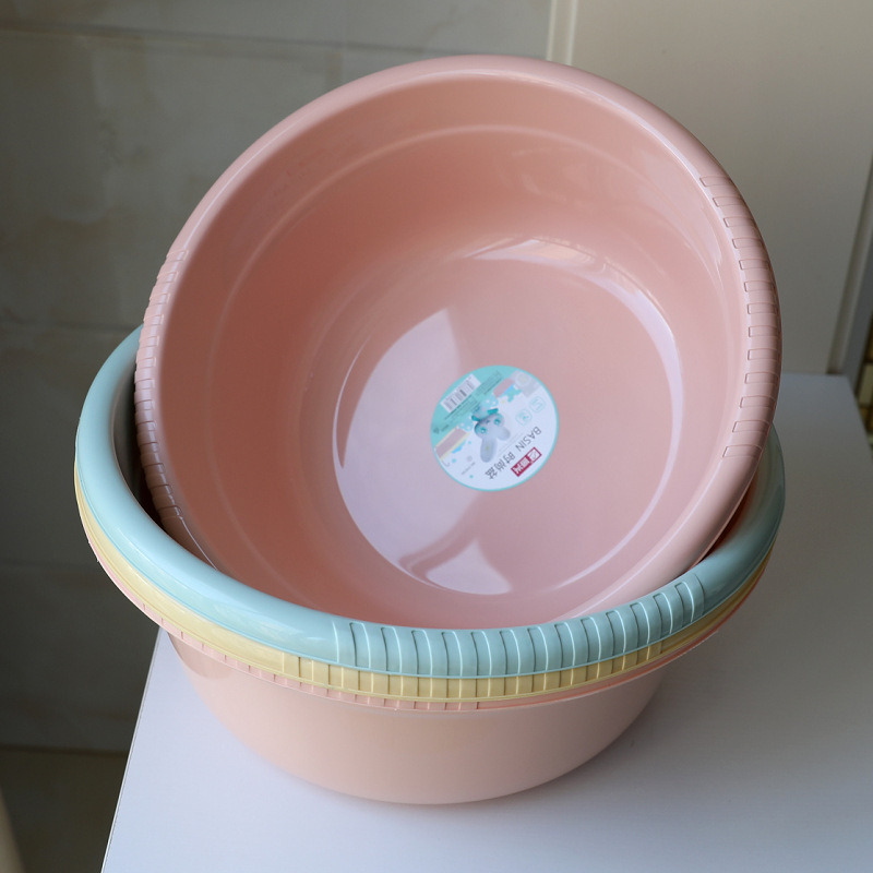 プラスチック製の洗面器を振興して洗面器を厚くする家庭用の小さな洗面器の洗面器の大きいサイズの洗面器の学生の洗面器の洗濯器|undefined