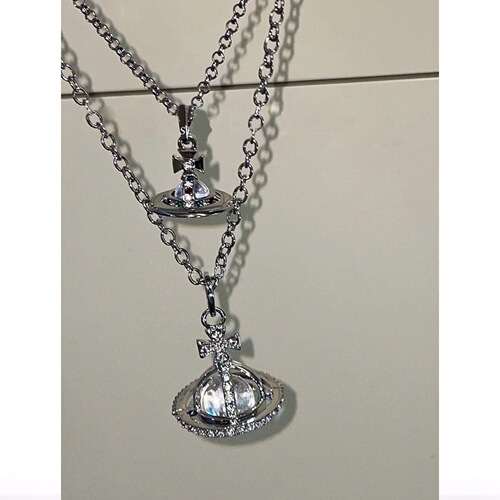 The Queen Mother's three-dimensional Saturn glass ball ORB necklace sweater chain light luxury niche high-end clavicle chain versatile