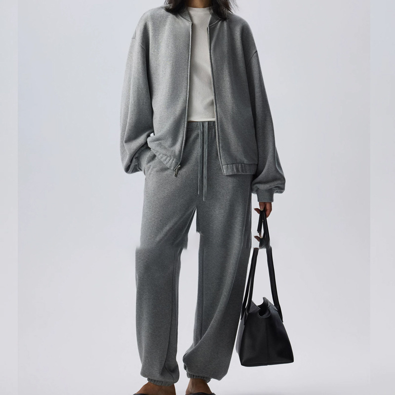 Custom-made fine and lightweight cotton, fashionable CE-style baseball collar double-zipper sweatshirt and curved sweatpants