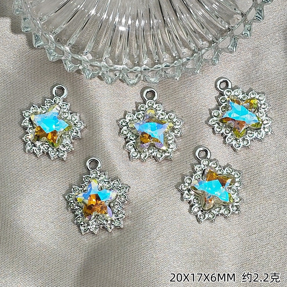 Exquisitos accesorios de joyería colgante de diamante de alta protección ultravioleta al por mayor collar DIY artesanal colgante de materiales de ropa de pulsera