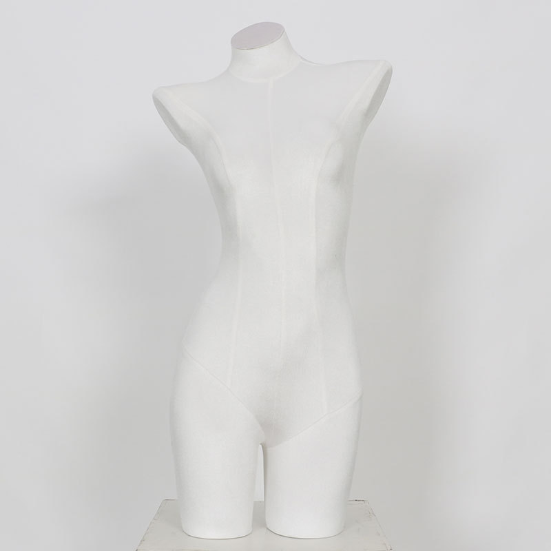 Maniquí de Busto para Lencería y Sujetadores de Terciopelo Forma de Corazón image 6
