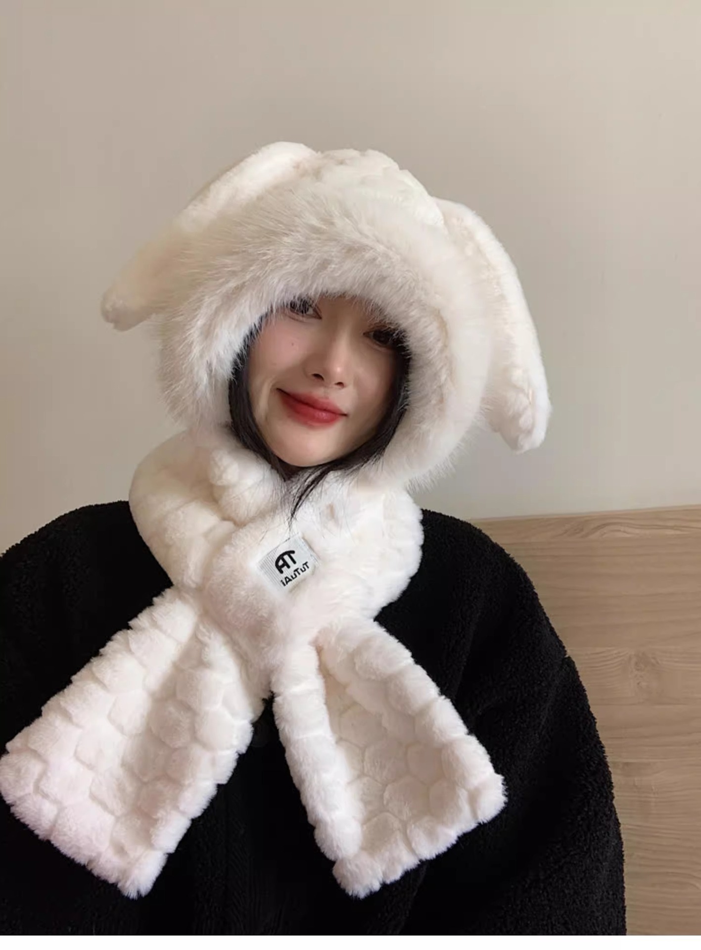 Cute Bunny Scarf Combo For Women Winter Korean Style Face Slimming Fleece Lined Thickened Plush Ear Protection Lei Feng_voghion.com
