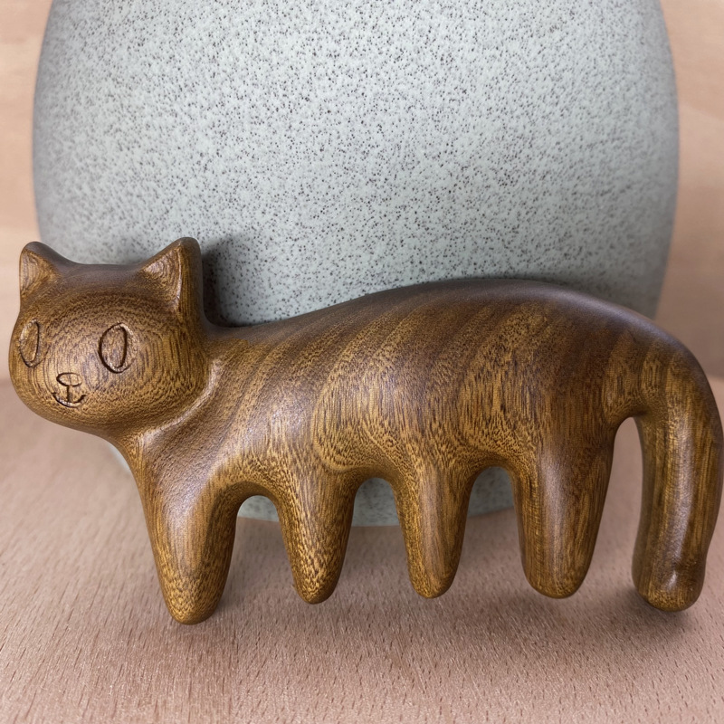 Gatito sándalo masaje peine lindo gato de dibujos animados Meridiano de madera peine de cabeza terapia de cuerpo entero universal masajeador descompresión