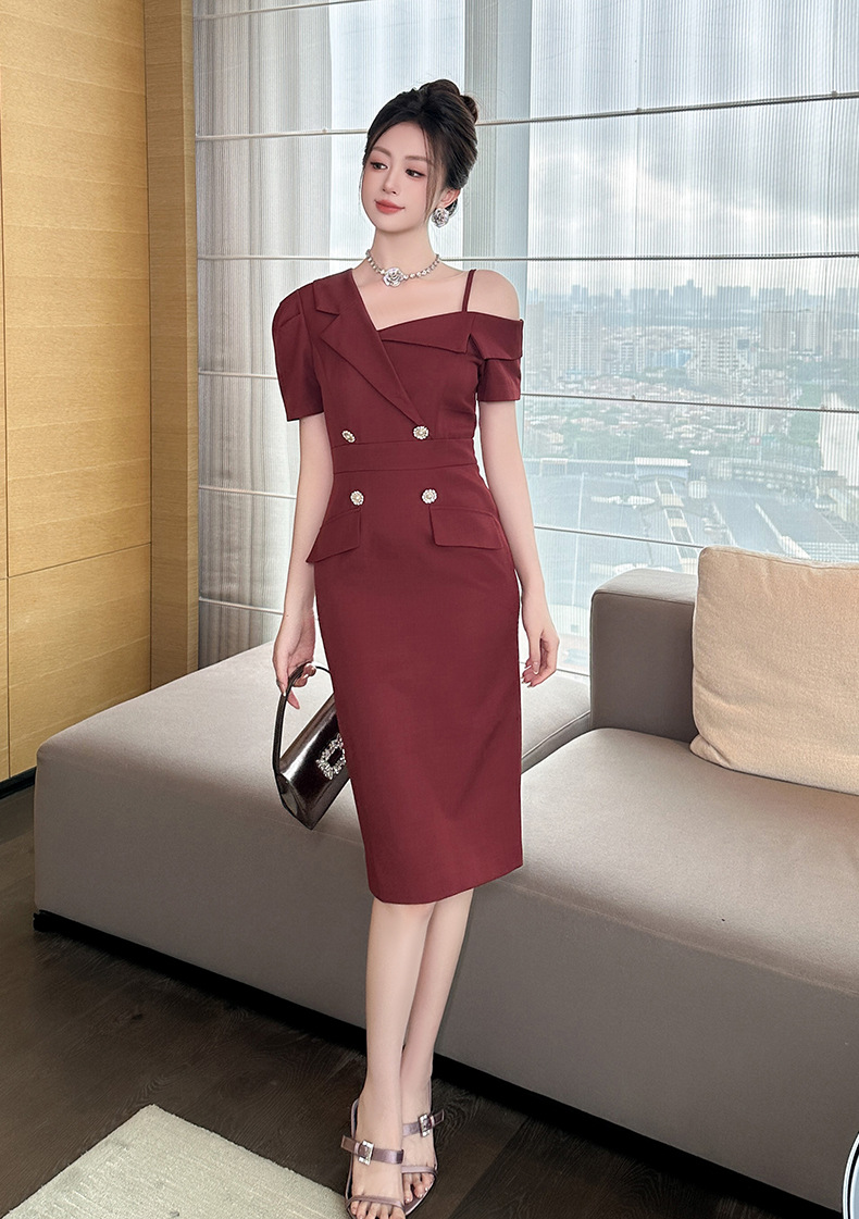 Đầm liền thân nữ trễ vai ôm dáng dài ngang đùi kiểu Pháp — Màu đỏ son chi tiết 8