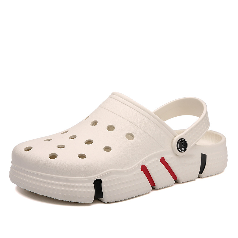 Zapatos de verano de moda para hombres antideslizantes de fondo suave sandalias de cabeza hueca para usar zapatillas de playa de fondo grueso para hombres al por mayor