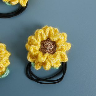New sweet hand-woven sunflower rubber band creative hand-made sunflower hair loop wool crocheted finished product
