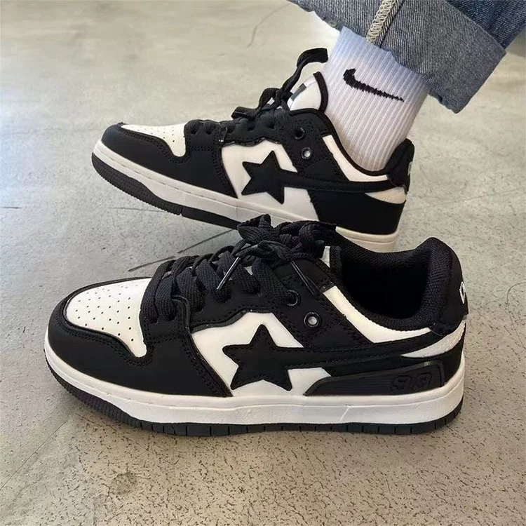 Демисезонные кроссовки, спортивная обувь для отдыха, стильные черные sneakers разных размеров