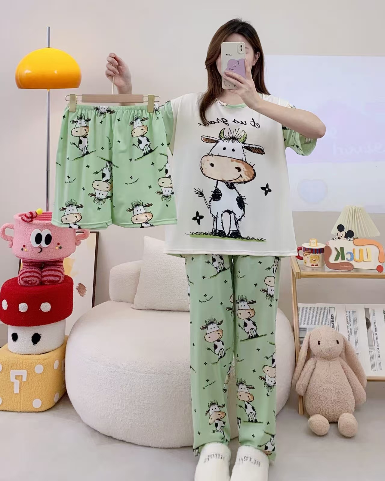 Pijamas de verano transfronterizos pijamas de leche de seda de tres piezas set de dibujos animados comercio exterior ropa para el hogar pantalones de mangas cortas lindos