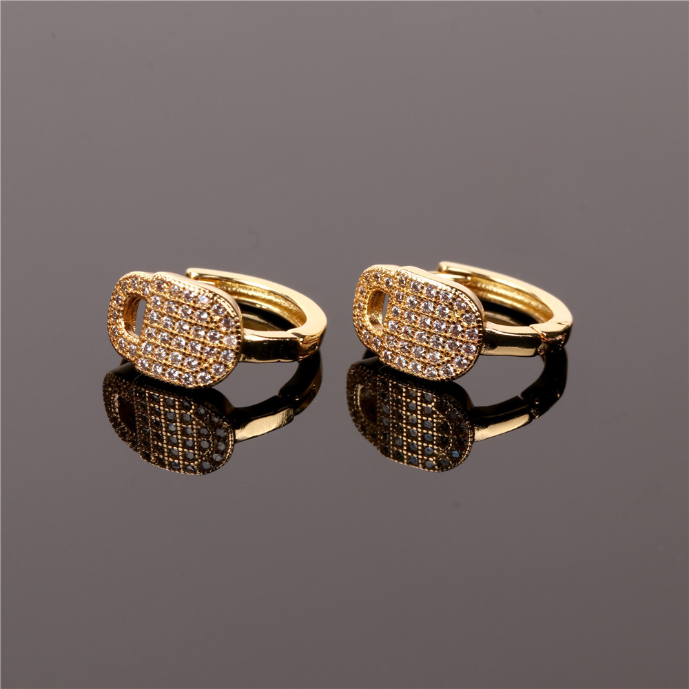 Wholesale Jewelry Fashion Lock-shaped Copper Inlaid Zircon Earrings Nihaojewelry display picture 7