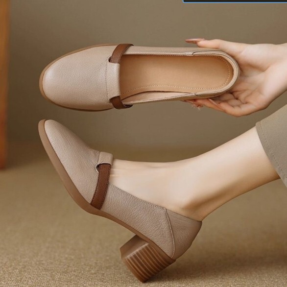 Cross-border French retro 2026 chunky-heeled shallow-toe women's shoes, soft leather, soft sole, round-toe high-heeled loafers, small leather shoes Cross-border French retro 2026 chunky-heeled shallow-toe women's shoes, soft leather, soft sole, round-toe high-heeled loafers, small leather shoes