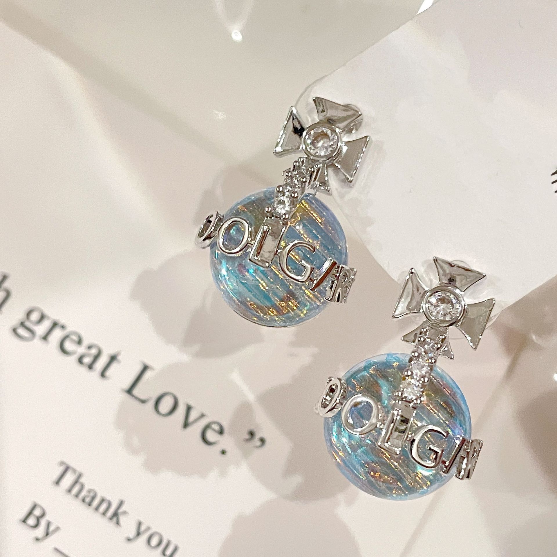 Blue demi-season three dimensional elegant universal earrings