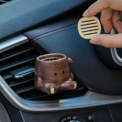 Creative Solid Wood Car Air Perfplant seat