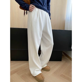 女式T恤;女式针织衫;女式牛仔裤