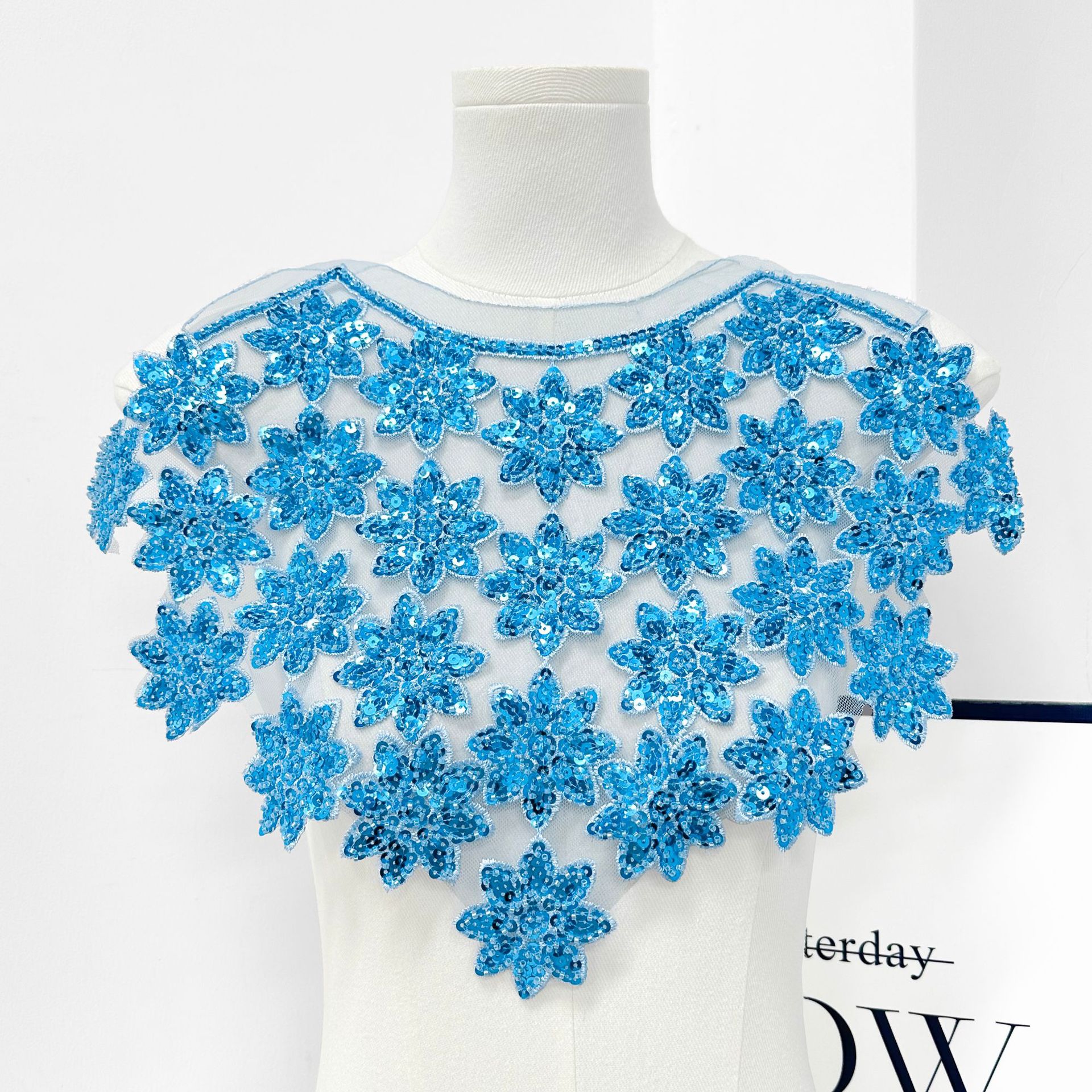 Falso cuello versátil nuevo vestido vestido vestido vestido de baile collar delantero flores agujeradas bordadas accesorios multicolores image 13