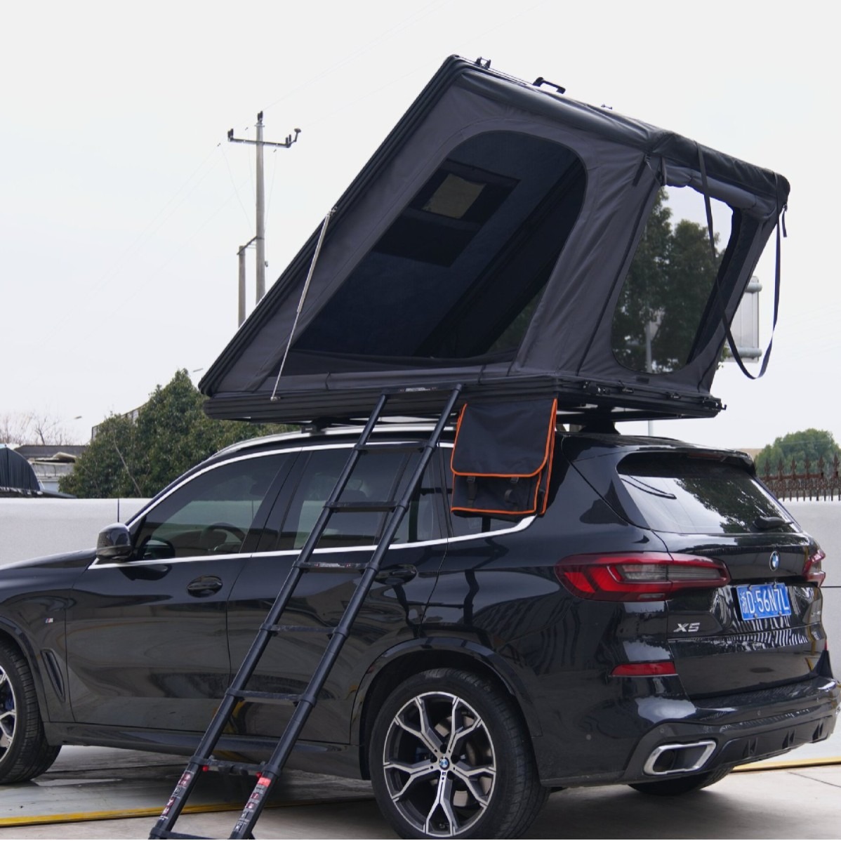 Mountain camping aluminum shell pickup truck roof tent double layer for Jeep outdoor fishing camping car tent