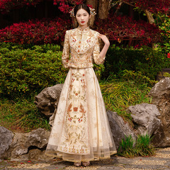 シャンパンゴールド Xiuhe 服 2025 新中国風の花嫁重工業ウェディングドレス乾杯服春と夏の薄いショー着物
