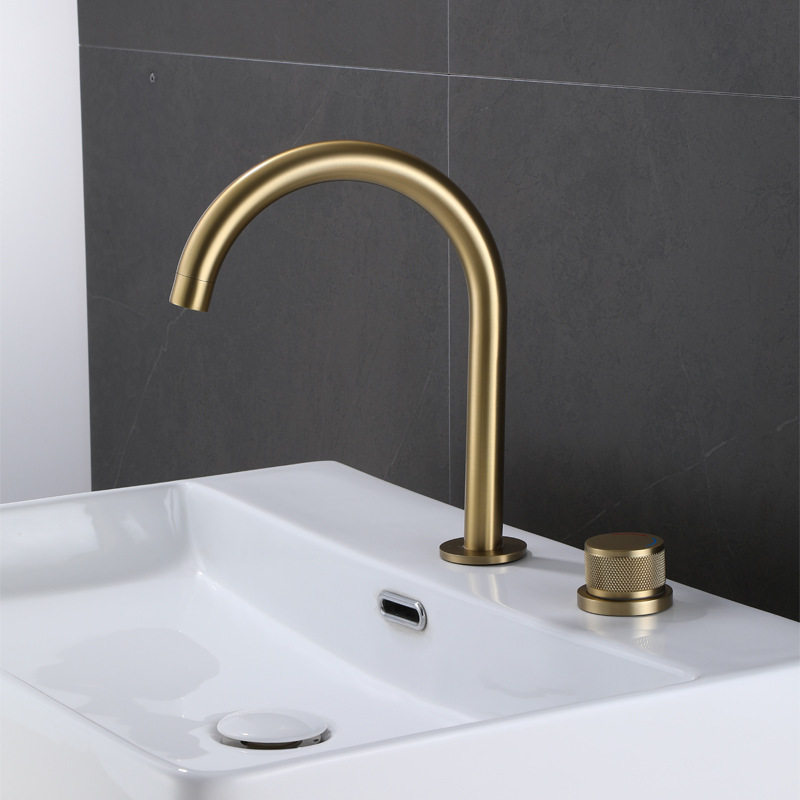 Chrome-plated black gun gray brushed gold copper split two-hole vertical two-piece set hot and cold single bathtub basin faucet