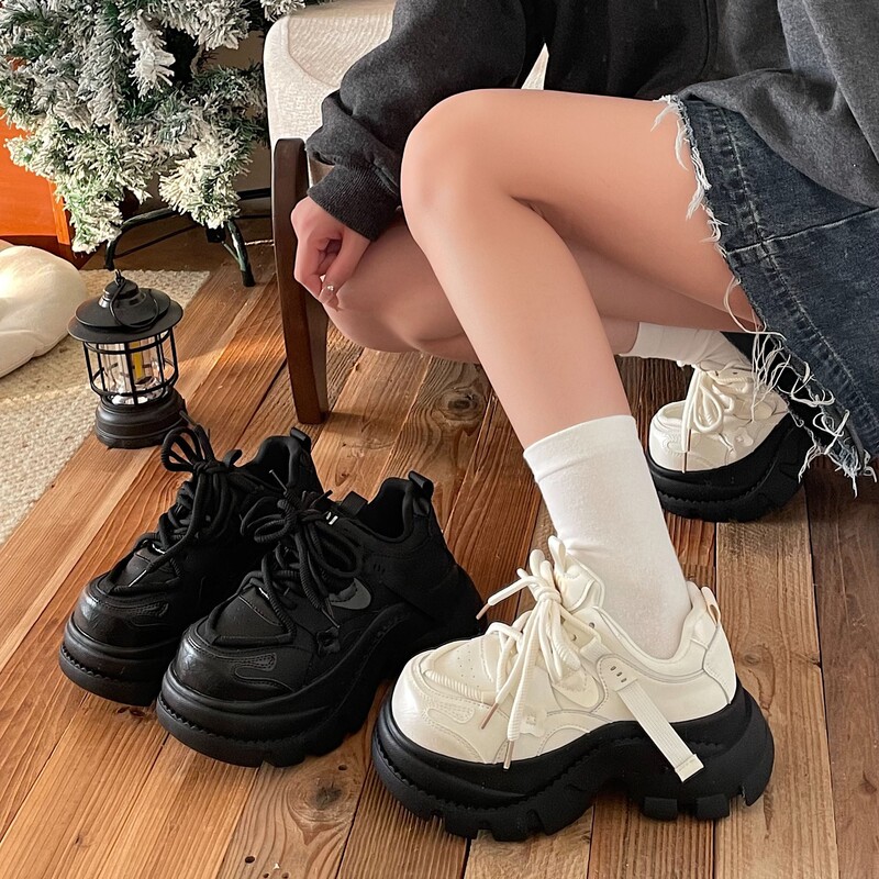 White Retro Small Stature Height-Increasing Thick-Soled Dad Sneakers for Women, 2026 New Model, Spring and Autumn Versatile Sneakers to Pair with Skirts White Retro Small Stature Height-Increasing Thick-Soled Dad Sneakers for Women, 2026 New Model, Spring and Autumn Versatile Sneakers to Pair with Skirts