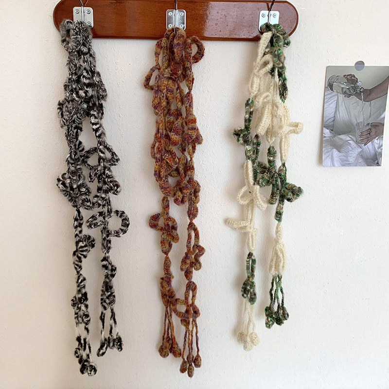 Bufandas de punto para mujeres 2025 nuevo color contrastante multifuncional lana tejida a mano ganchillo flor trenza collar original