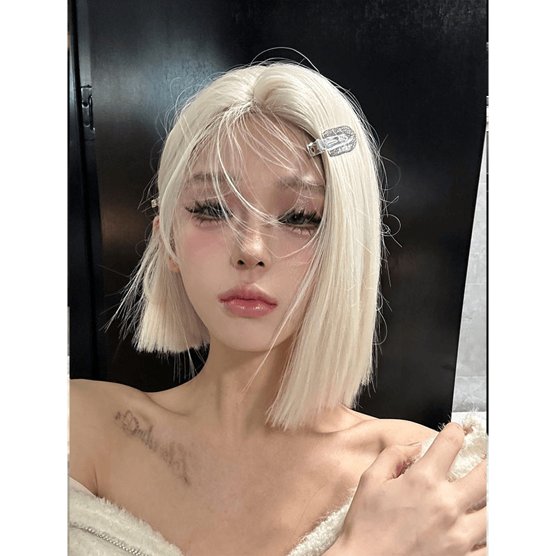 女性用ウィッグ、プラチナショートヘア、小さなレース、ワンサイズ、ヨーロッパとアメリカのホットガール、クールでスポーティな模擬気質ウィッグ|undefined