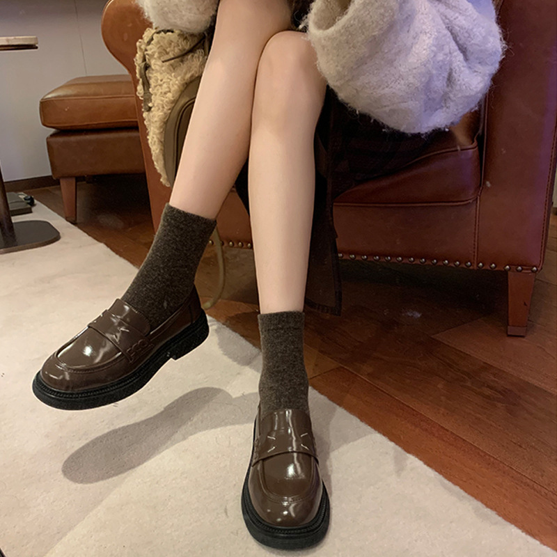 Uva mamá primavera nuevo británico retro punta redonda plataforma mocasines pequeños zapatos de cuero zapatos de una sola capa para las mujeres