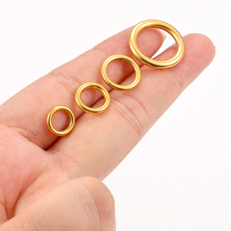 5 PCS/Package Quantity 5 PCS/Package Diameter 10mm 304 Stainless Steel Geometric Polished Jump Ring