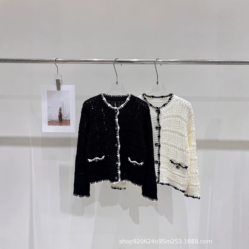 26 Autumn/Winter New Handmade Crochet Color-Block Top, Small Hollow Knit Cardigan