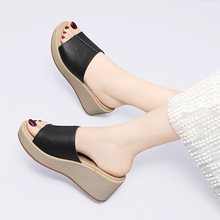 ����ЬŮ�⴩���ܛ�׋���2023���¿��ļ�ƽ�׸߸�Ь�¸���Ƥ��Ь