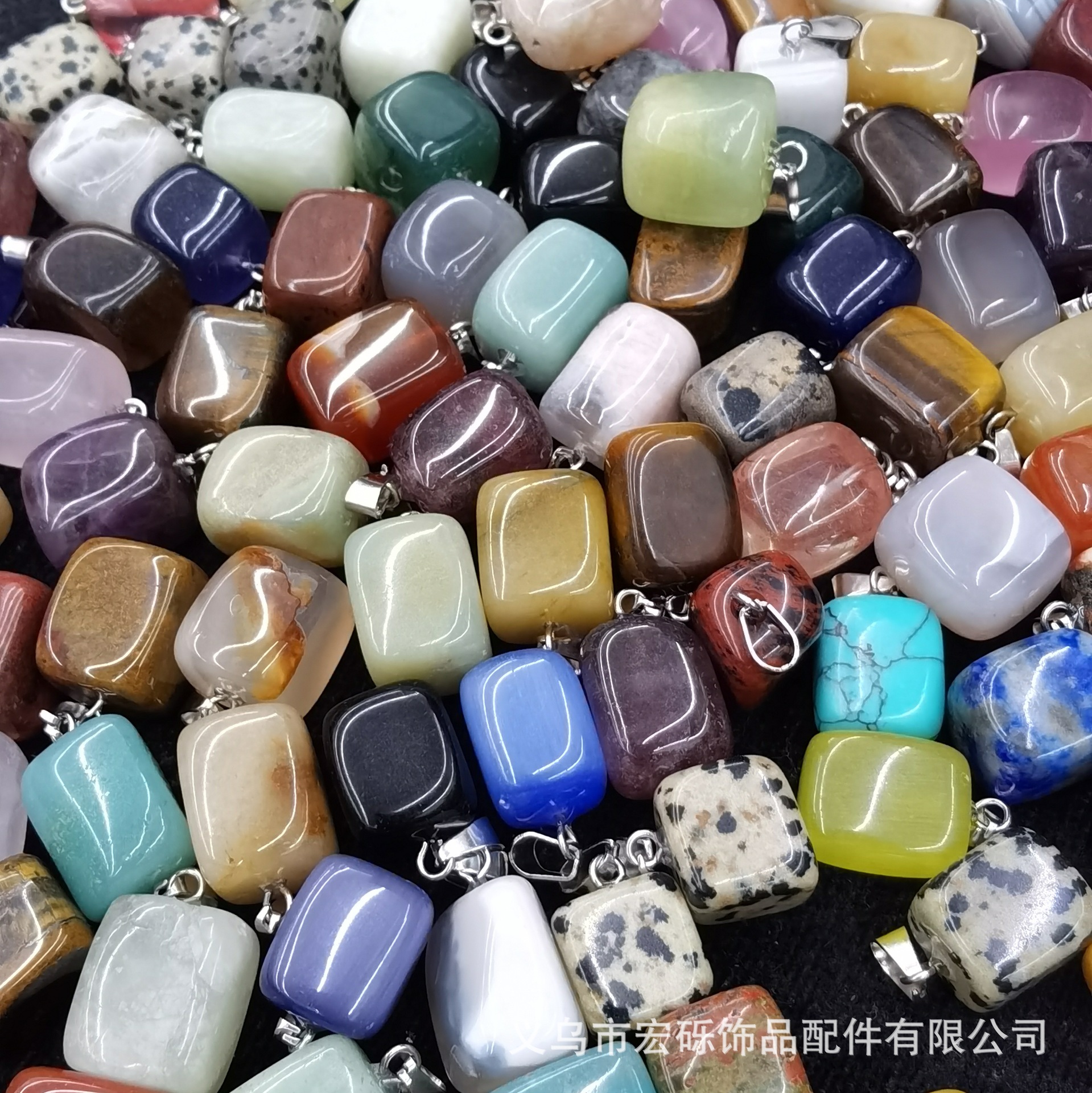 Fábrica directa piedra rodante de cristal de ágata natural irregular irregular colgante amorfo accesorios accesorios accesorios al por mayor