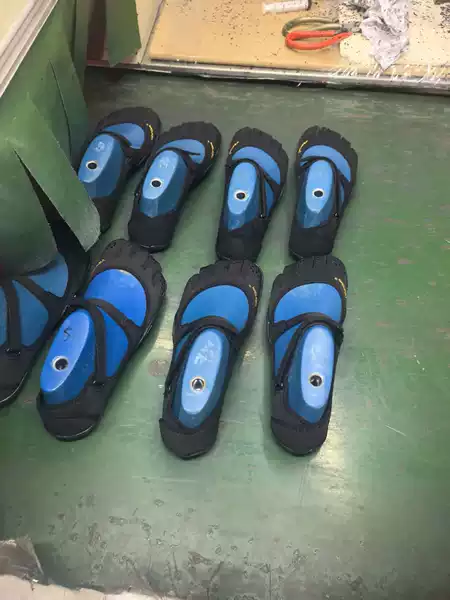 Jennie's Same Style Five-Toe Shoes for Women, Dance Yoga Pilates Soft-Soled Split-Toe Shoes, Wear-Resistant Non-Slip Fitness Shoes